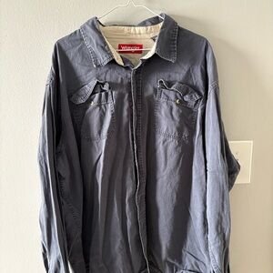 Wrangler Men's Blue/Grey Shirt